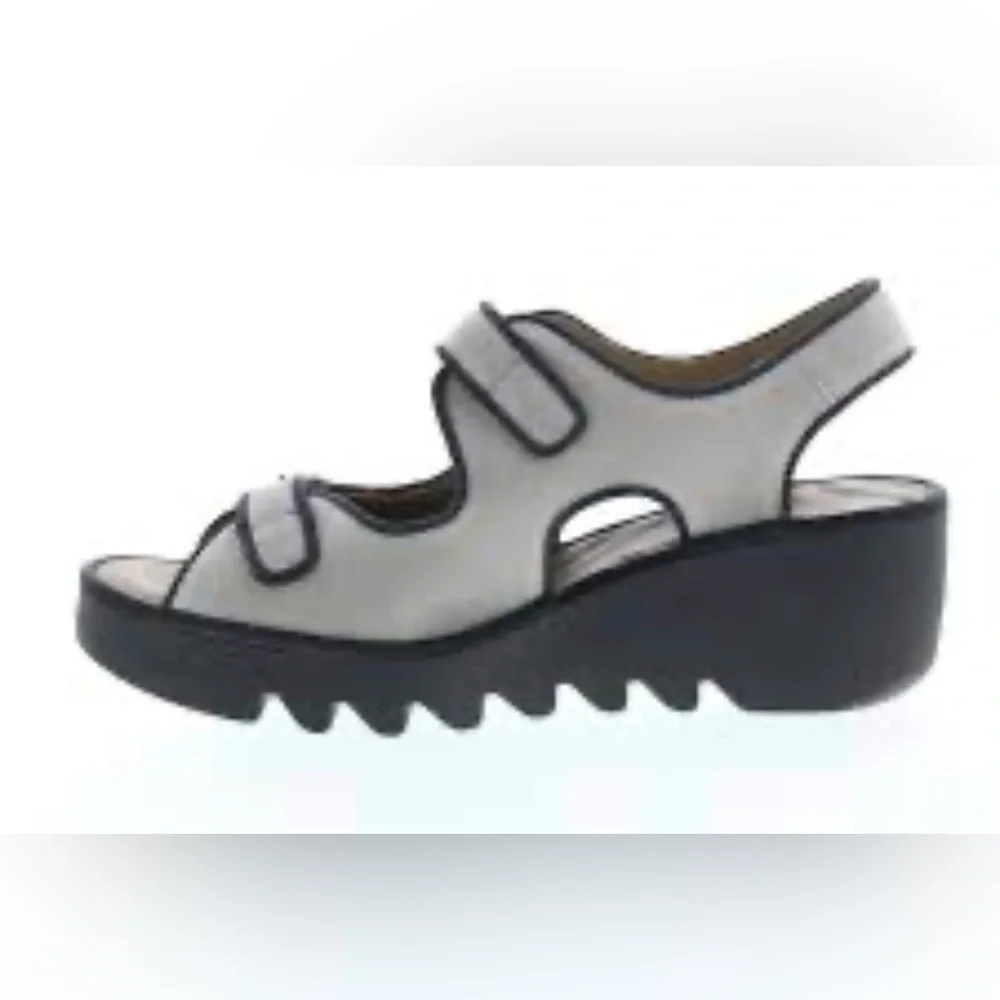 FLY London BARA355FLY platform grey suede platform sandals